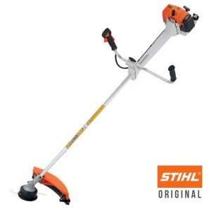 Roçadeira STIHL FS 300 com TrimCut 42-2 alia força, resistência e conforto, ideal para capinas profissionais em áreas extensas e de vegetação densa.