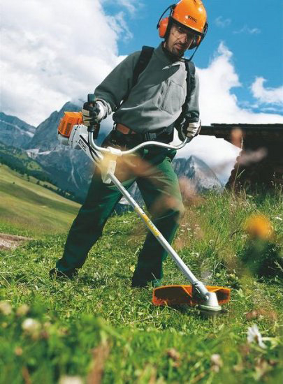 Roçadeira STIHL FS 350 com Carretel TrimCut 42-2 - Imagem 2